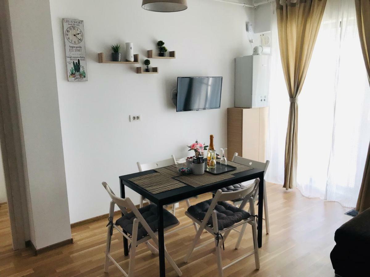 Apartament Cristina Apartment Mamaia Bagian luar foto